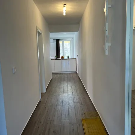 Mlinar - Two Bedroom With Seaview