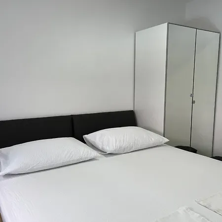 Mlinar - Two Bedroom With Seaview Apartment *