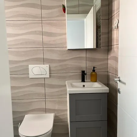 Apartment Mlinar - Two Bedroom With Seaview *