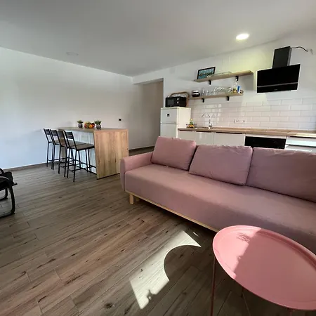 Mlinar - Two Bedroom With Seaview Grebastica