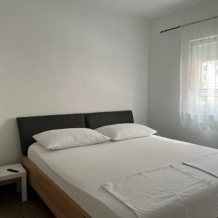 Mlinar - Two Bedroom With Seaview Apartment *