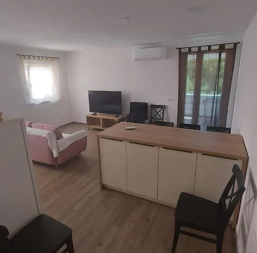 Mlinar - Two Bedroom With Seaview Appartement *