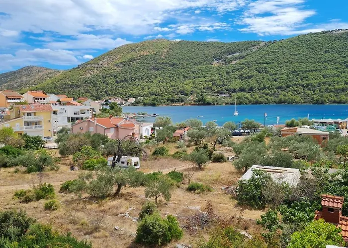 Appartement Mlinar - Two Bedroom With Seaview Grebaštica