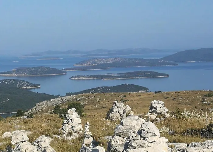 Appartamento Mlinar - Two Bedroom With Seaview